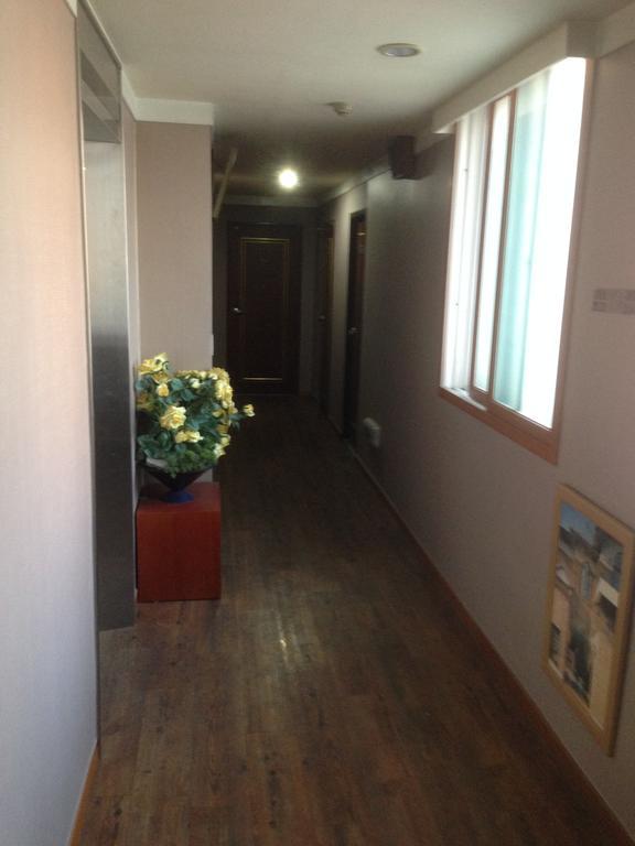 Daegu Goodstay Herotel Exterior photo