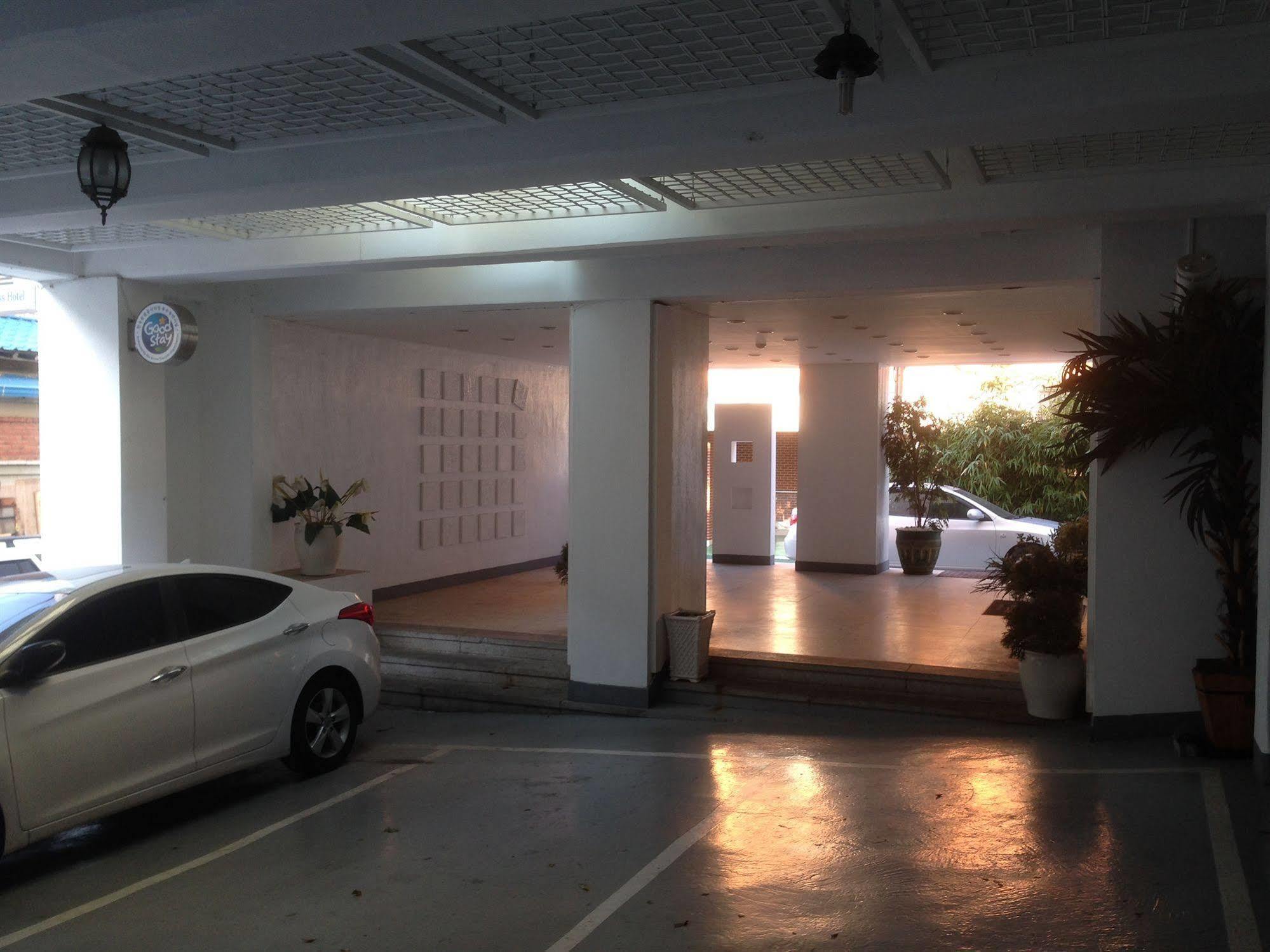 Daegu Goodstay Herotel Exterior photo